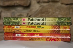 Varitas de pachuli, muel e incienso